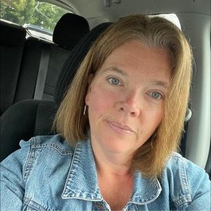 Meet your Posher, Betsy